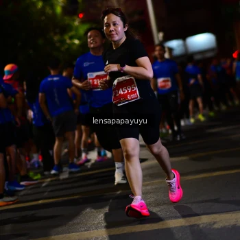 Runner Photo 1194114
