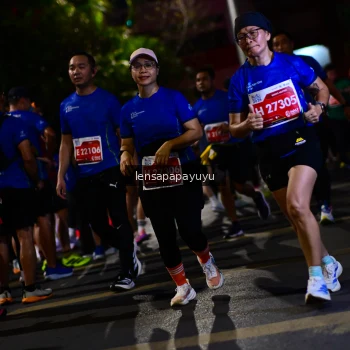 Runner Photo 1194125