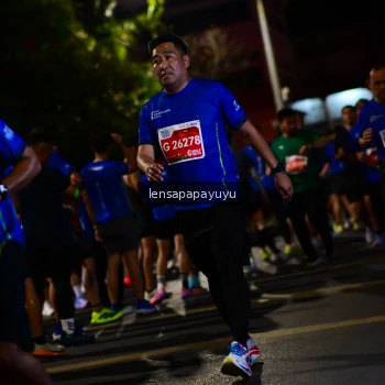 Runner Photo 1194149