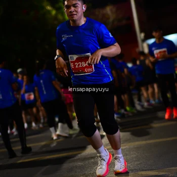 Runner Photo 1194304