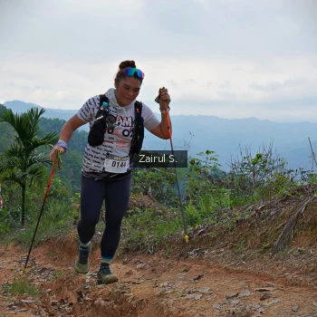 Runner Photo 1194318