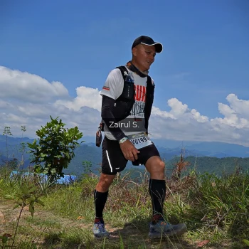 Runner Photo 1194430