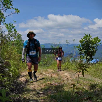 Runner Photo 1194435