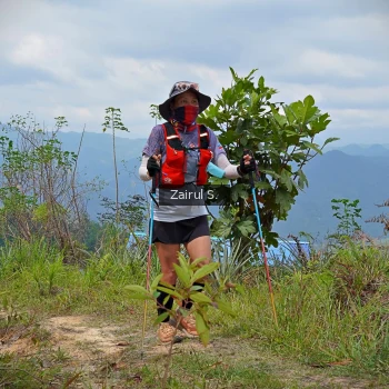 Runner Photo 1194743