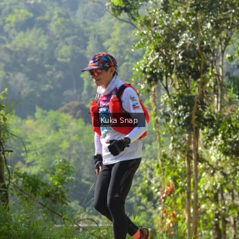 Runner Photo 1196132