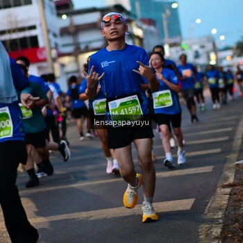 Runner Photo 1196502