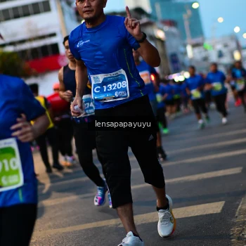 Runner Photo 1196511