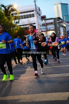 Runner Photo 1196668
