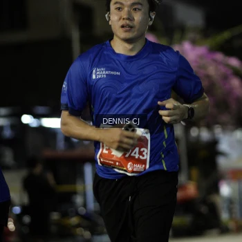 Runner Photo 1197351