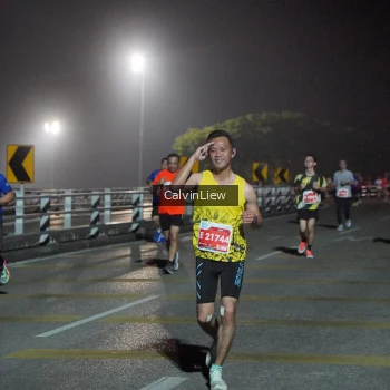 Runner Photo 1197554