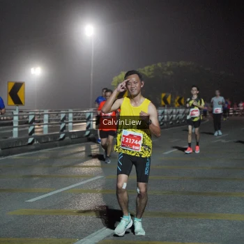 Runner Photo 1197555