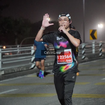 Runner Photo 1197636