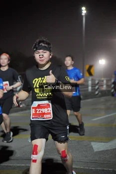 Runner Photo 1197984