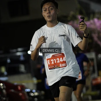Runner Photo 1198241