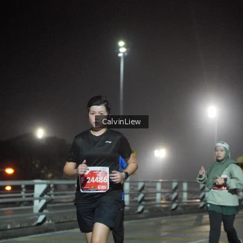 Runner Photo 1198585