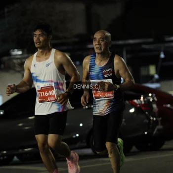 Runner Photo 1199174