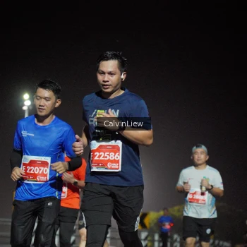 Runner Photo 1199337