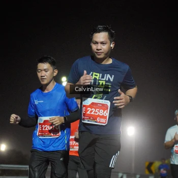 Runner Photo 1199339