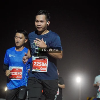 Runner Photo 1199345