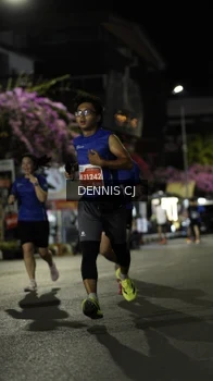 Runner Photo 1199533