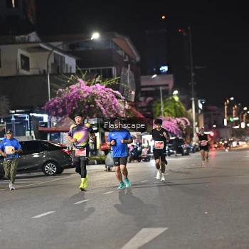 Runner Photo 1199900
