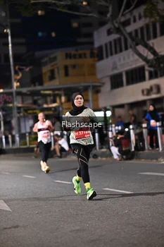 Runner Photo 1200347