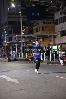 Runner Photo 1200353