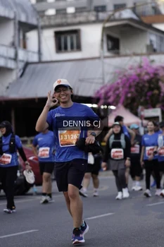 Runner Photo 1200373