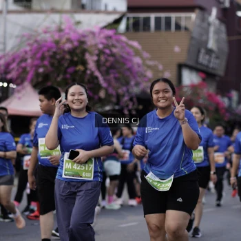 Runner Photo 1200401