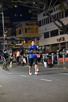 Runner Photo 1200719