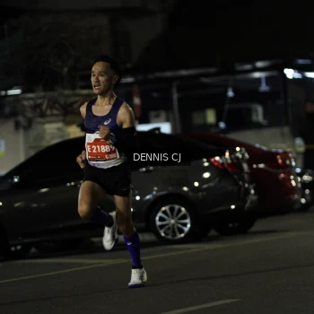 Runner Photo 1200885
