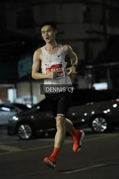 Runner Photo 1201150