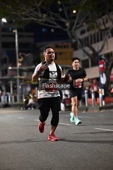 Runner Photo 1201556