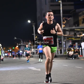 Runner Photo 1201570