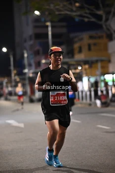 Runner Photo 1201592