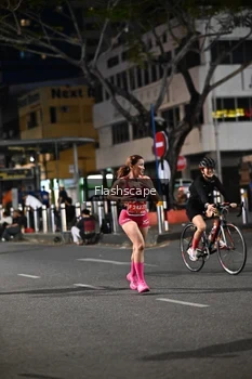 Runner Photo 1201780