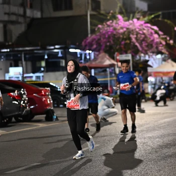 Runner Photo 1201980