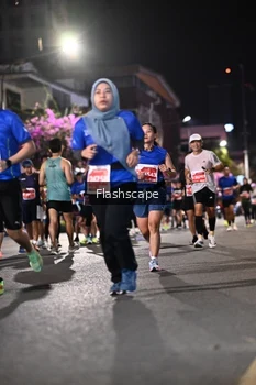 Runner Photo 1202177