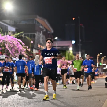 Runner Photo 1202256
