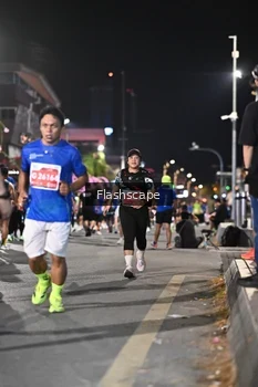 Runner Photo 1202546