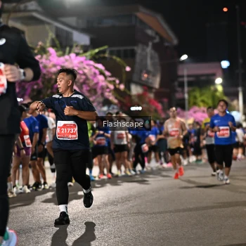 Runner Photo 1202680