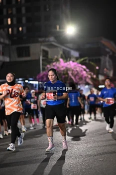 Runner Photo 1202777