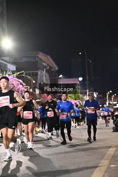 Runner Photo 1202815