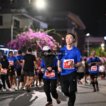 Runner Photo 1202937