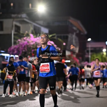 Runner Photo 1202938
