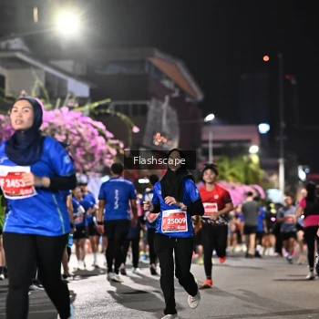 Runner Photo 1202963