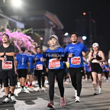 Runner Photo 1203051