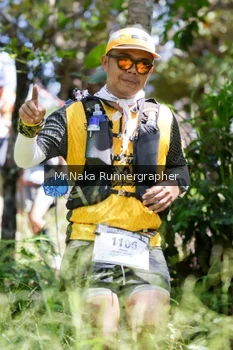 Runner Photo 12031