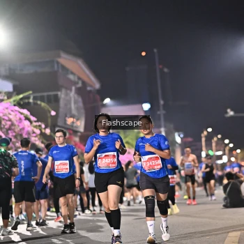 Runner Photo 1203325
