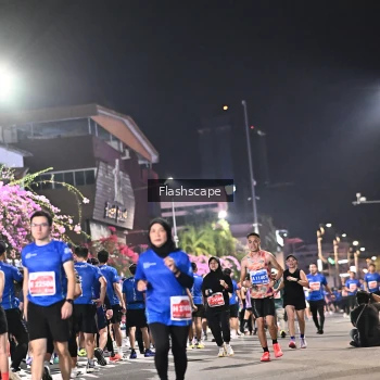 Runner Photo 1203327